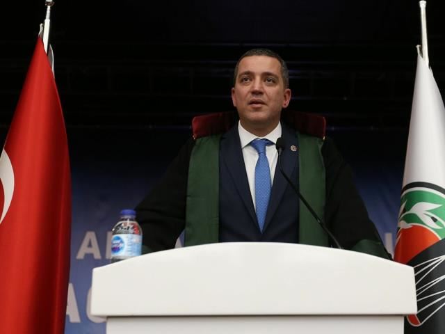 Türkiye Barolar Birliği yeni başkanı Erinç Sağkan oldu
