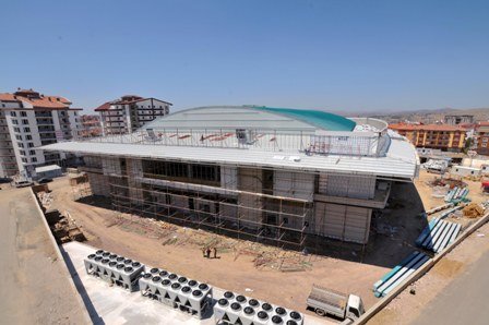 Mamak Arena Kapalı Spor Salonu Tamamlanıyor