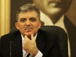 Abdullah Gül`den yolsuzluk operasyonu açıklaması