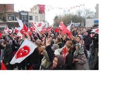 MHP Ankara Adayı Karakaya: Ankaralılar `Gökçek Gitsin Karakaya Gelsin` Diyor