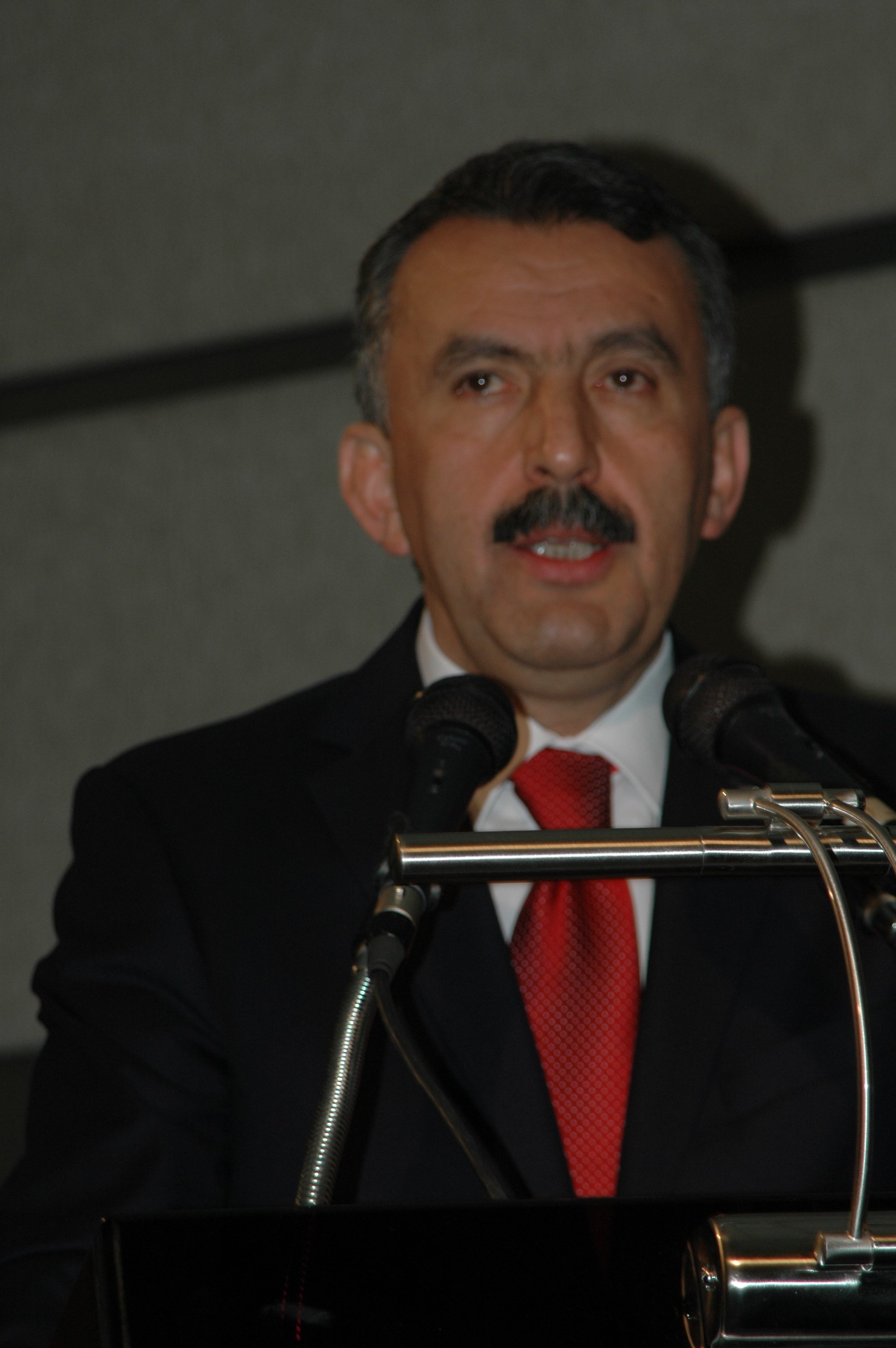 AK Parti Yenimahalle Belediye Başkan Adayı Adem Ceylan, projelerini tanıttı...