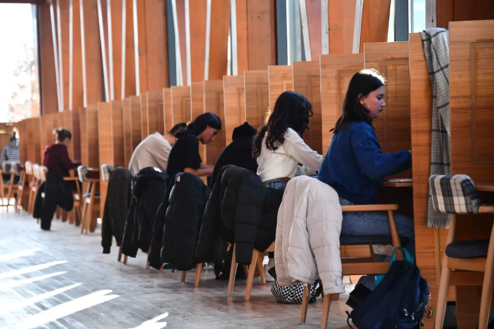 ANKARA’NIN 4. GENÇLİK MERKEZİ “BATIKENT GENÇ AKADEMİ” ÖĞRENCİLERİN HİZMETİNDE