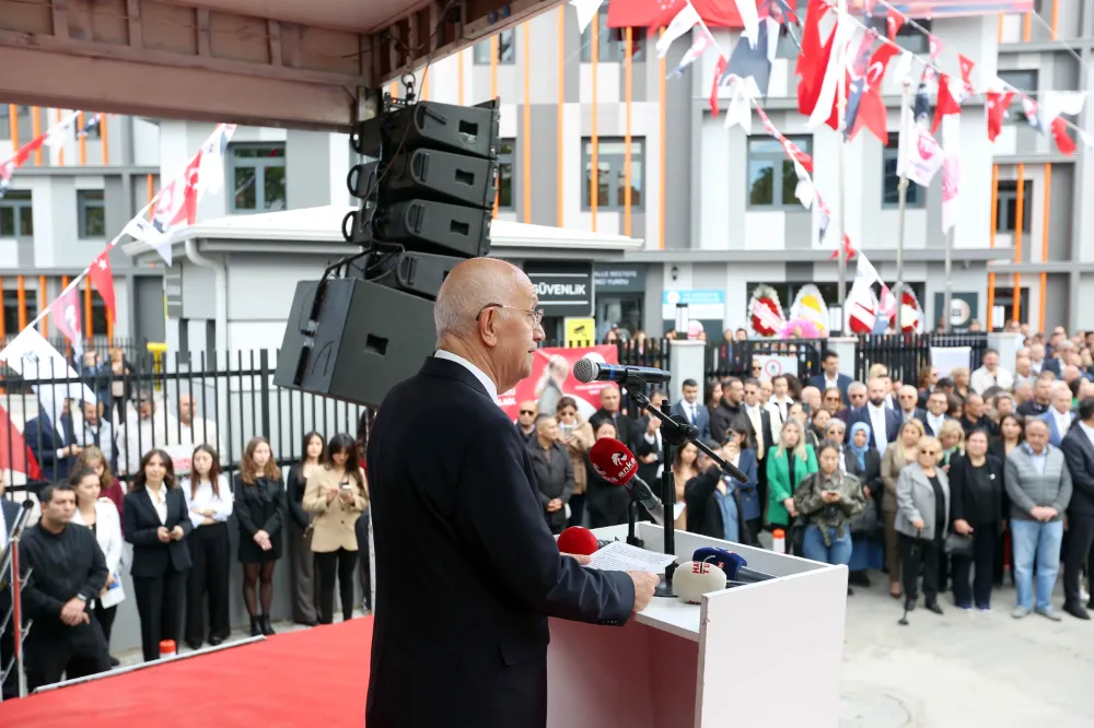 Yenimahalle’nin dev eğitim yuvası açıldı