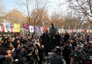 Ankara Park Açılışında Başbakana Cemal Süreyya Şiirleri ile gönderme 